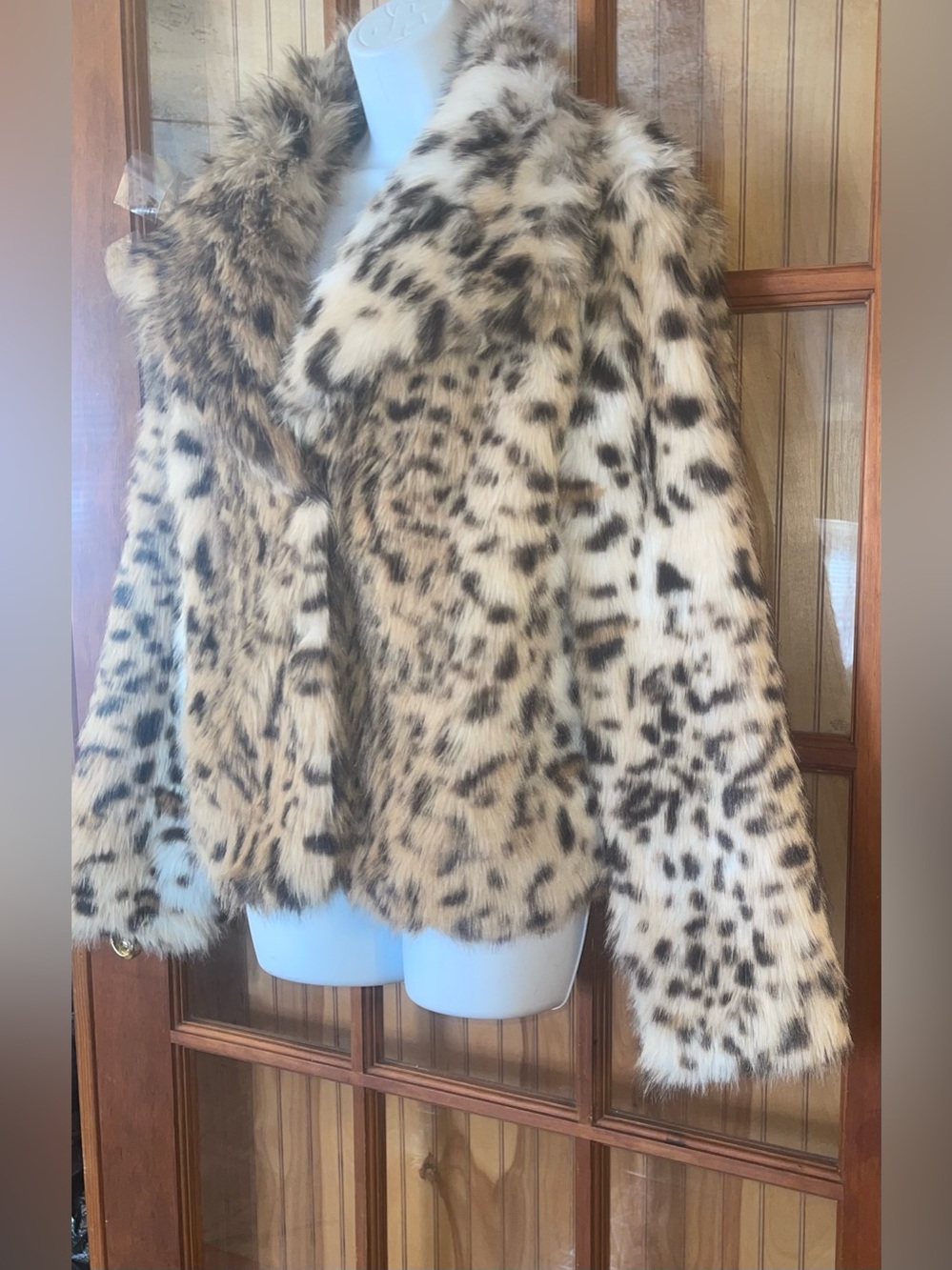 Jessica Simpson Leopard-Print Faux Fur Jacket - Cream & Brown - Picture 6 of 12